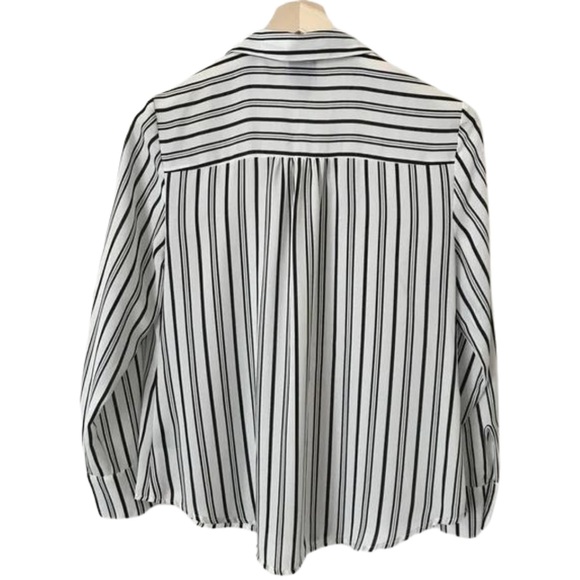 Worthington Black and White Striped Long Sleeve Button Up Blouse NWT - Picture 2 of 6
